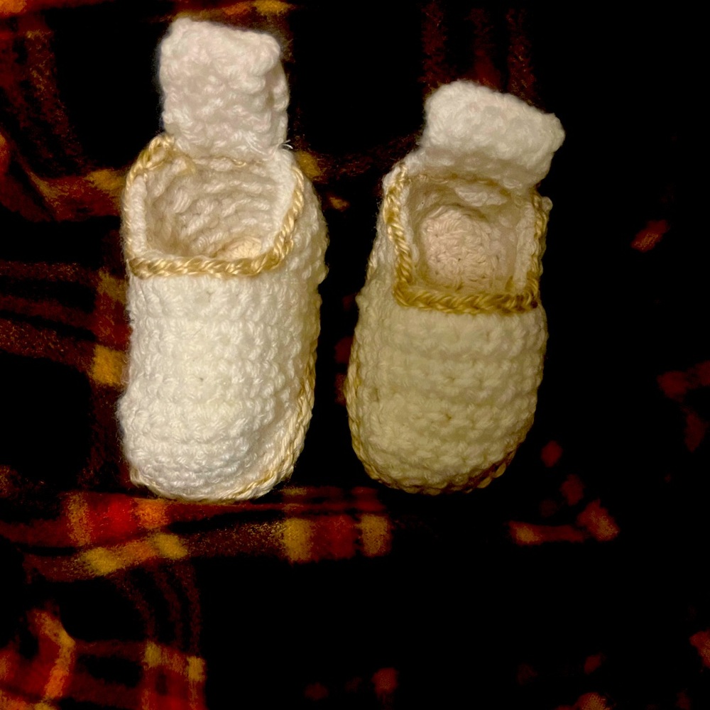 COPY - Baby Handcrafted /Booties 0/3 months